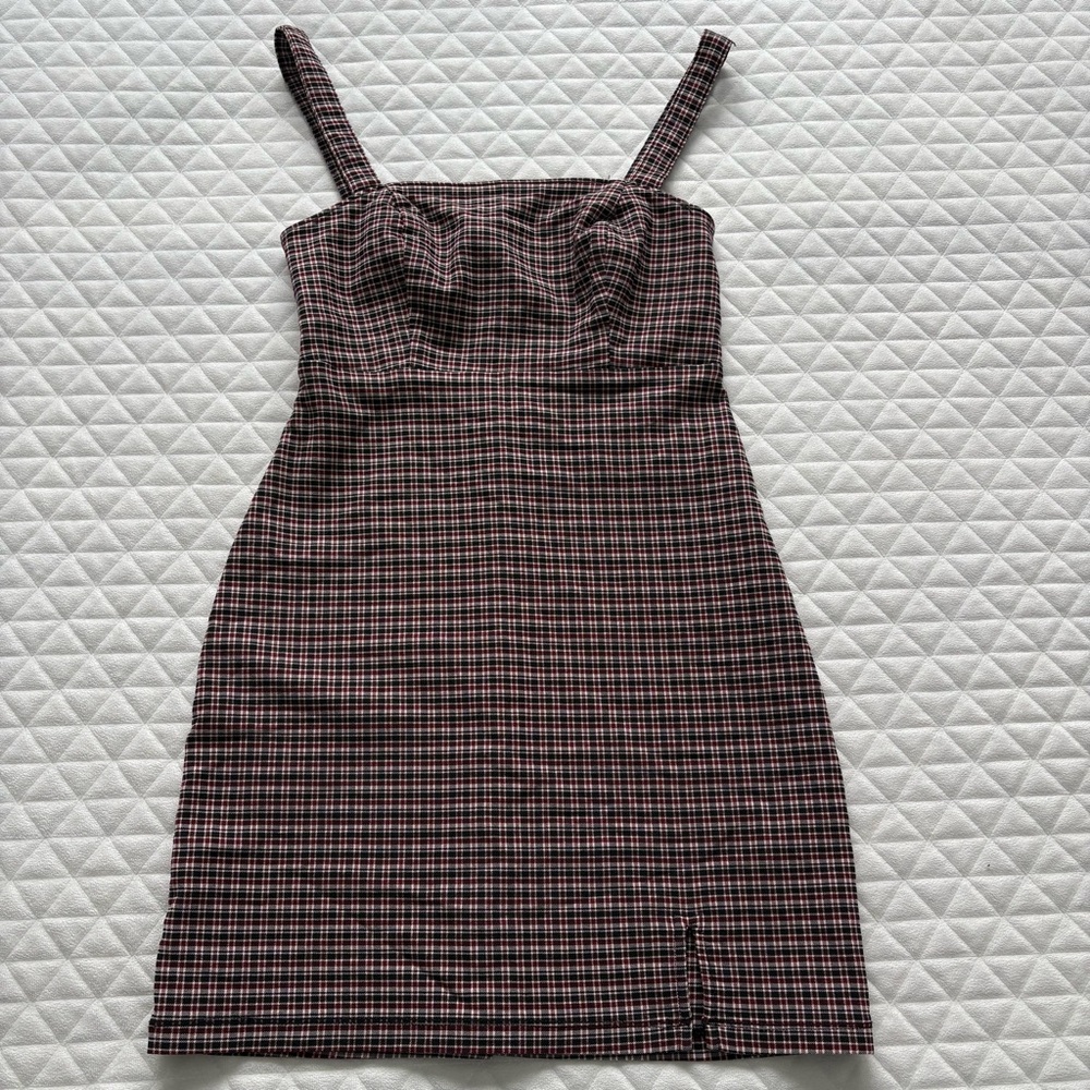 Hollister Women’s Mini Dress Size XS Academia Beige Black Burgundy Plaid Grunge